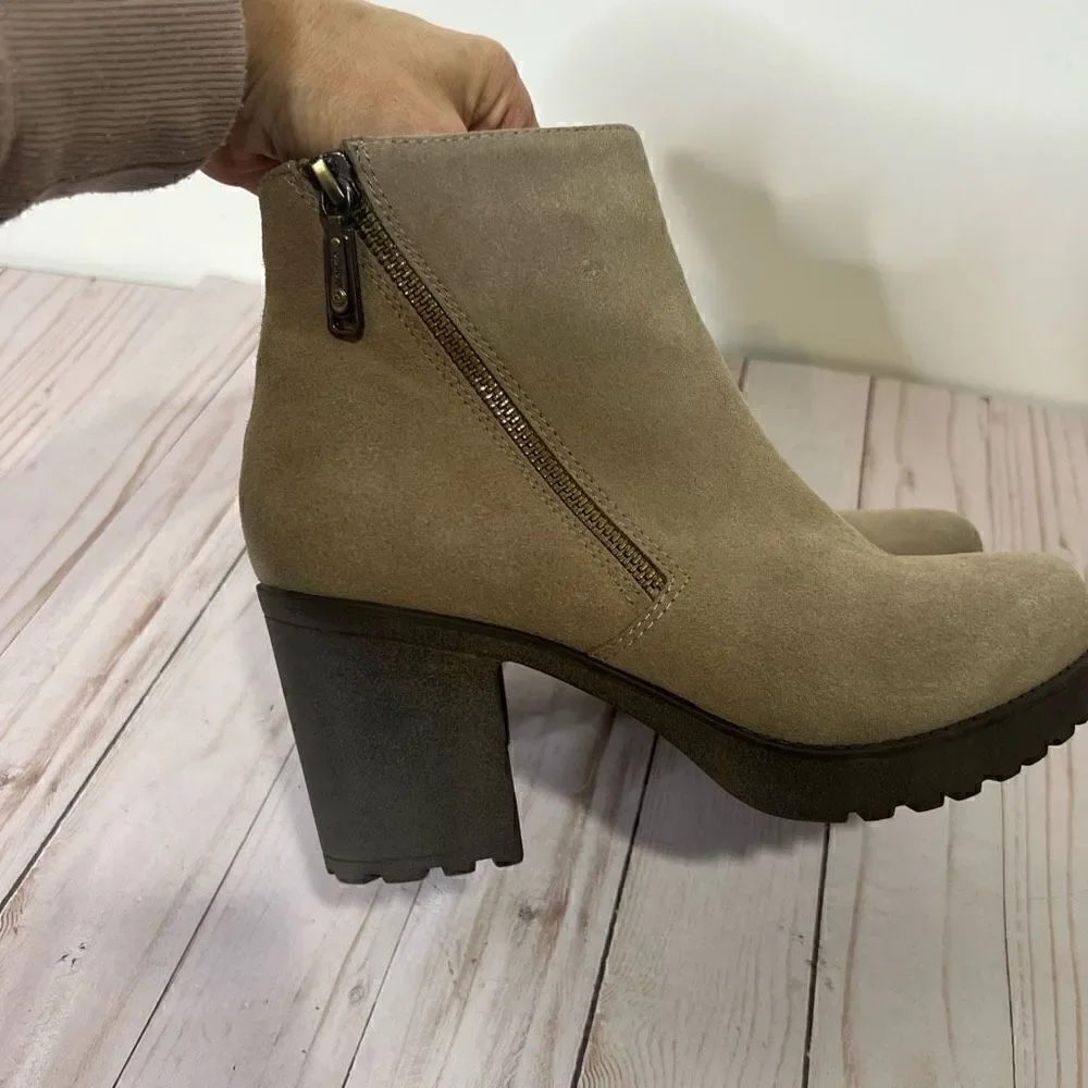 Blondo Tan Nude Leather Suede Waterproof Lug Boots